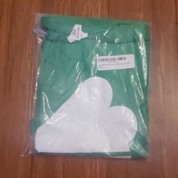 Gildan Unisex Saint Patrick's Day Shamrock Lucky Irish Green T-Shirts- Large - Picture 4 of 5